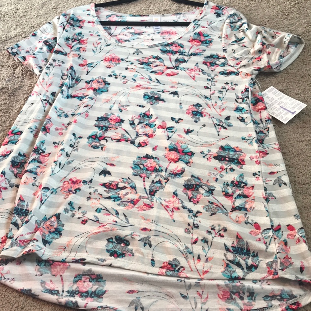 LuLaRoe Classic T